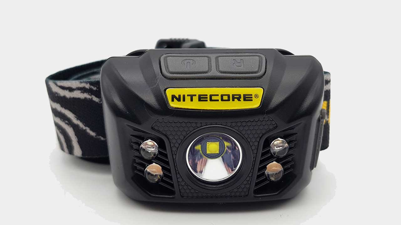 Nitecore NU 32 kafa feneri